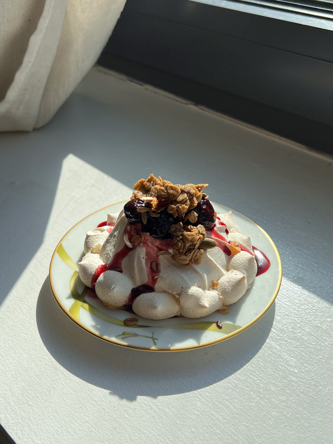 Vanilla Bean Cherry Pavlovas