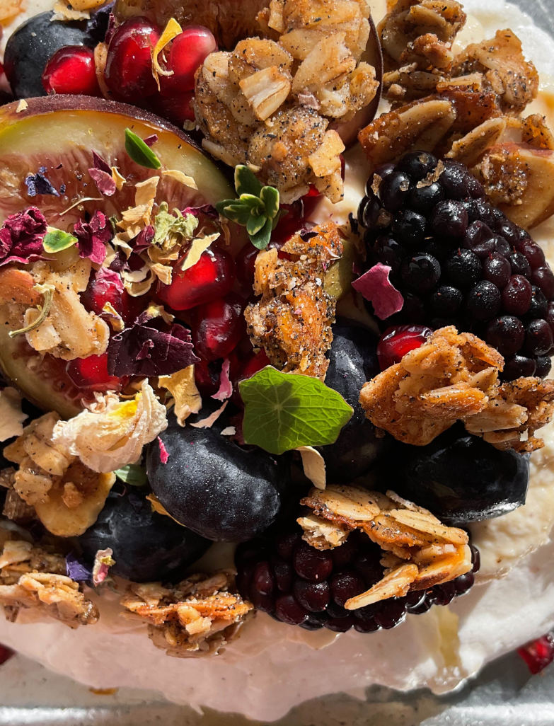 Pavlova with Fruit, Whipped Cream Cheese & Granola